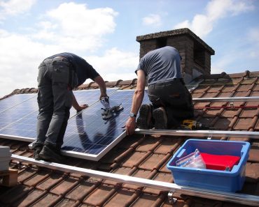 Haben Sie Sonnenkollektoren? Dafür werden Sie nächsten Monat mehr bezahlen!